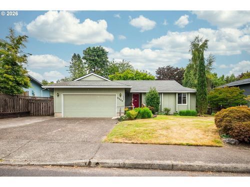 12684 Se Majestic Ln, Happy Valley, OR, 97086-9313 | Card Image