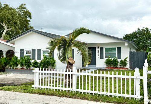 2230 Farragut St, Hollywood, FL, 33020-1624 | Card Image