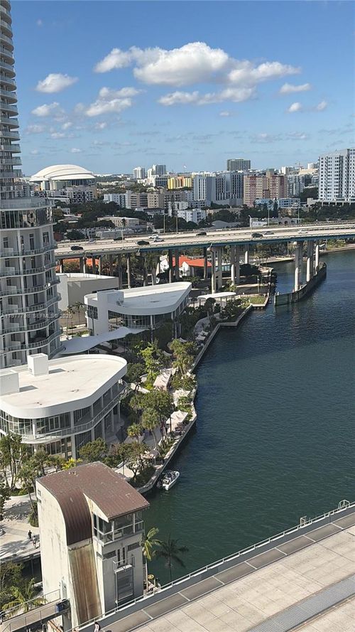 apt-1605-185 Sw 7th St, Miami, FL, 33130-2971 | Card Image