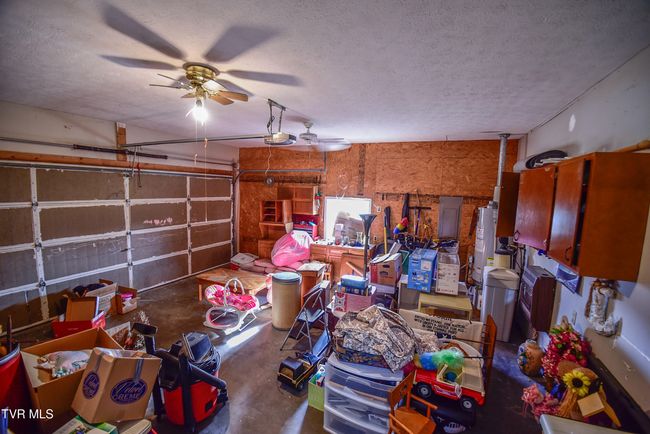 Garage | Image 31