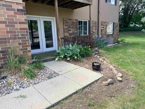 3 27th St, Spirit Lake, IA, 51360-1875 | Card Image