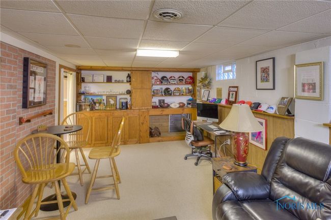 Basement Rec Room | Image 18
