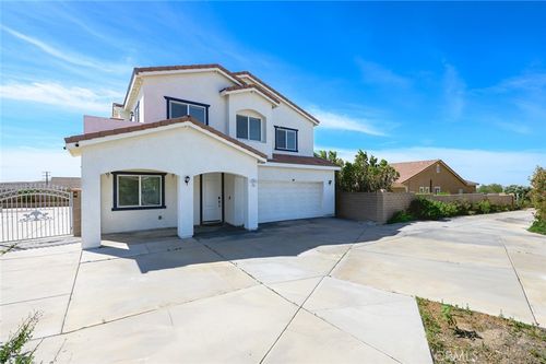 5491 N Pinnacle Ln, San Bernardino, CA, 92407-5511 | Card Image