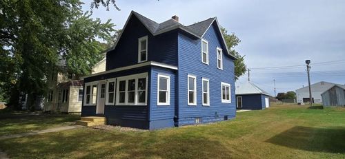 416 Plum St, Lakefield, MN, 56150-1219 | Card Image