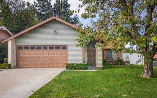 767 Saddlewood St, Colton, CA, 92324-7504 | Card Image