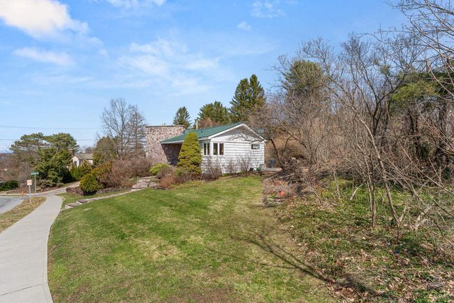 68 Ledge Rd, House other with 2 bedrooms, 2 bathrooms and null parking in Burlington VT | Image 53
