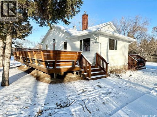 529 Montgomery St, Midale, SK, S0C0B3 | Card Image