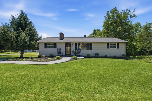 1815 Scuffling Hill Rd, Rocky Mount, VA, 24151-6406 | Card Image