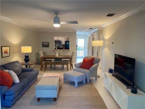 apt-203-800 Coquina Ln, Vero Beach, FL, 32963-5351 | Card Image