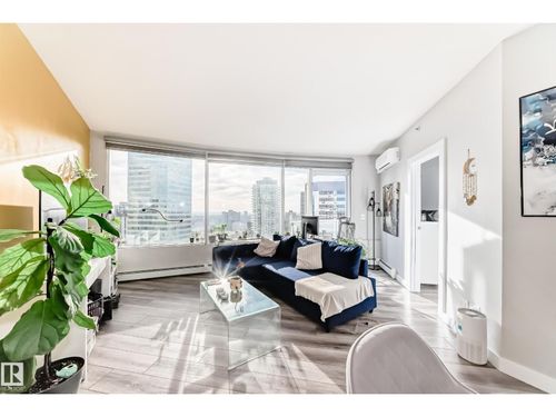 10136 104 St Nw, Edmonton, AB, T5J0B5 | Card Image