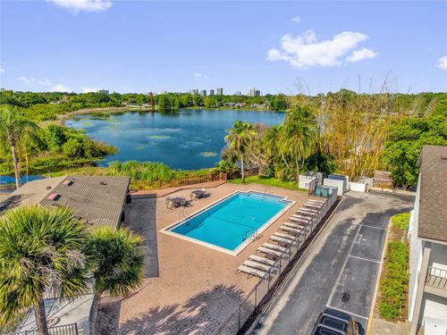 2916-2916 Plaza Terrace Dr, ORLANDO, FL, 32803-2828 | Card Image