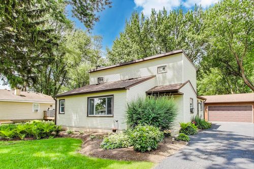2021 Oak Dr, McHenry, IL, 60050-3875 | Card Image