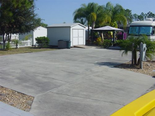6177 Parkway E, ST CLOUD, FL, 34771 | Card Image
