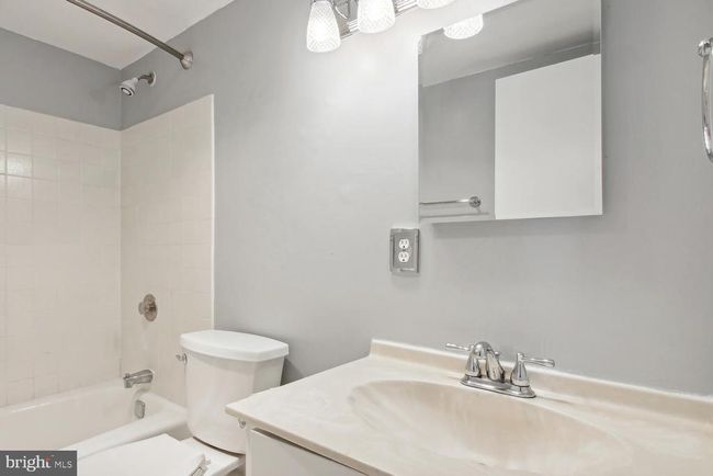 APT-1116 - 2300 Pimmit Dr, Condo with 3 bedrooms, 3 bathrooms and null parking in FALLS CHURCH VA | Image 29