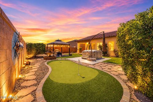 945 W Empress Tree Ave, San Tan Valley, AZ, 85140-7634 | Card Image
