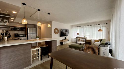 apt-201-2547 Ala Wai Blvd, Honolulu, HI, 96815-3443 | Card Image