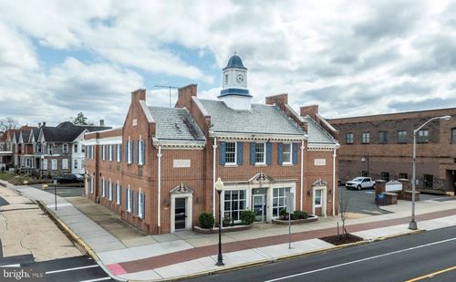 22 N Broad St, Woodbury, NJ, 08096-4603 | Card Image