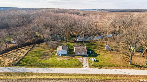 997 2120th Ave, Chestnut, IL, 62518-6022 | Card Image