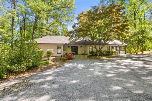 3968 Oak Harbour Dr, Gainesville, GA, 30506-3052 | Card Image
