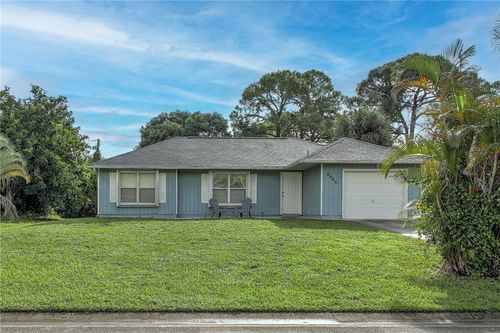 2046 15th Ave Sw, Vero Beach, FL, 32962-6861 | Card Image