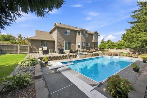 2927 S Ledbetter Pl, Kennewick, WA, 99337-2534 | Card Image