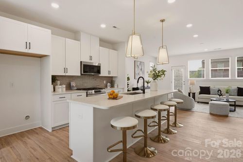 4007 Bass River Parkway, Charlotte, NC, 28217 | Card Image