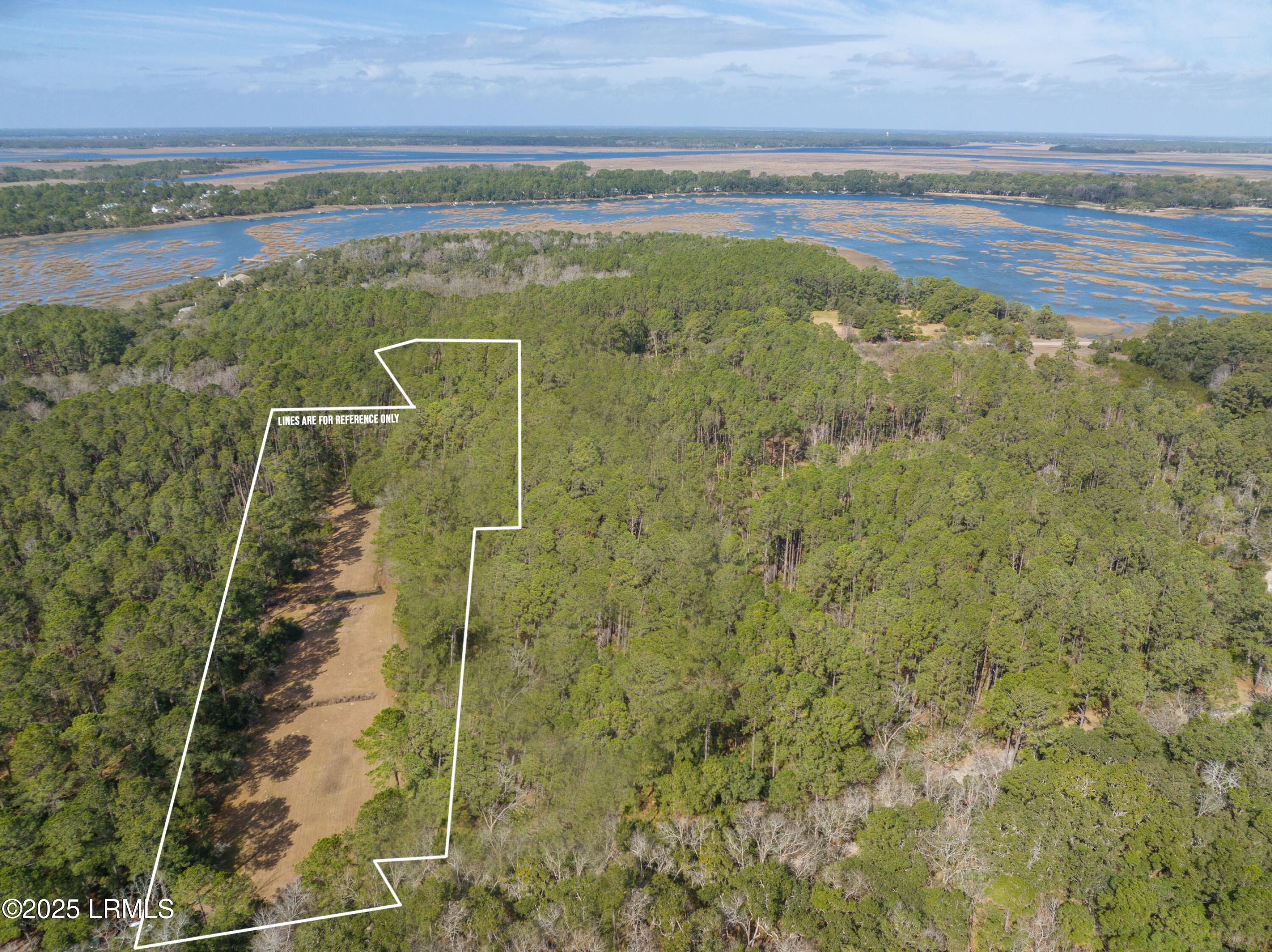 Land in St. Helena Island