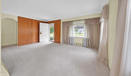 28466 Brentwood St, Southfield, MI, 48076-3004 | Card Image