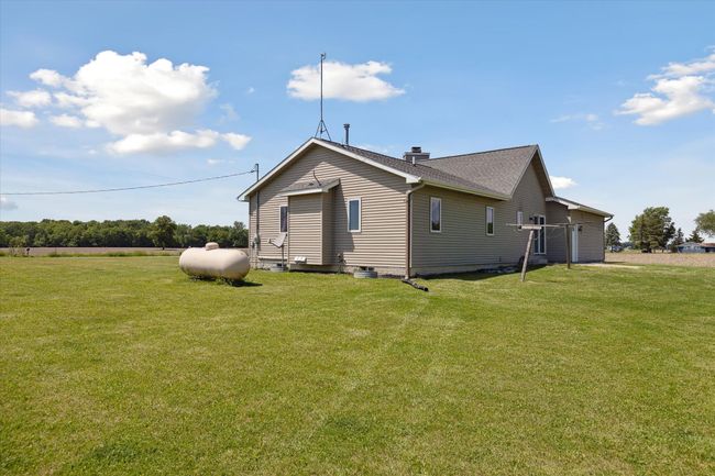 1981 S Gleaner Rd, House other with 3 bedrooms, 2 bathrooms and null parking in Saginaw MI | Image 35