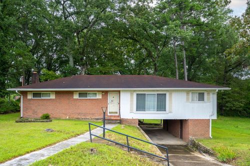 4212 Autumn Ln, Chattanooga, TN, 37416-3401 | Card Image