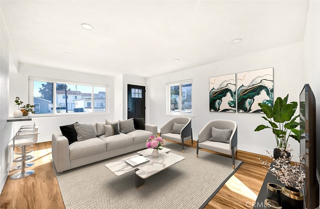 Residential Lease in Huntington Beach 5