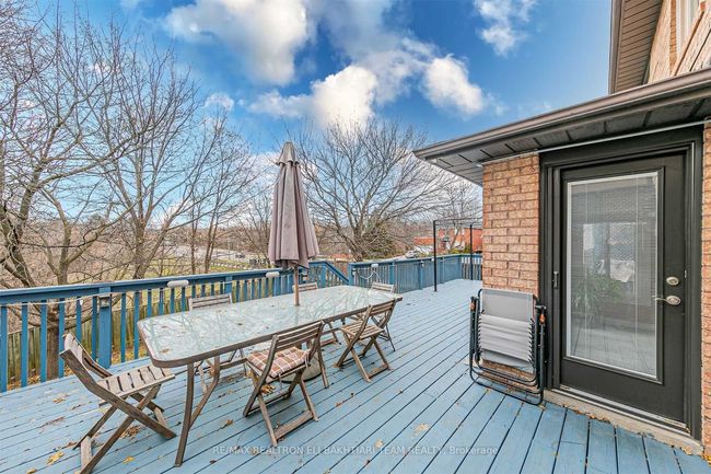 1 Bronte Rd, House other with 8 bedrooms, 6 bathrooms and 6 parking in Thornhill ON | Image 25