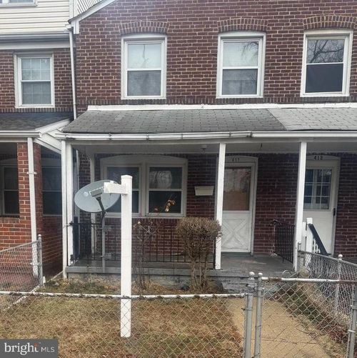 411 Main St, DUNDALK, MD, 21222-6244 | Card Image