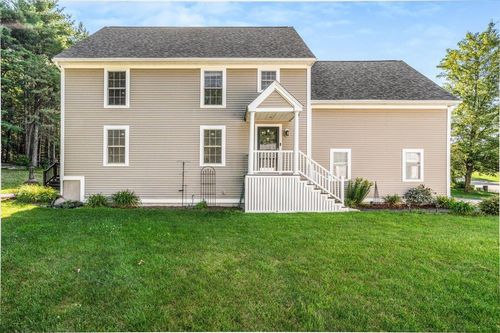 64 Barbara Ln, Hudson, NH, 03051-3770 | Card Image