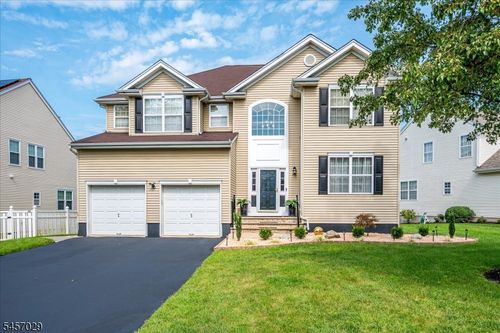 103 Timberhill Dr, Franklin Park, NJ, 08823-1779 | Card Image