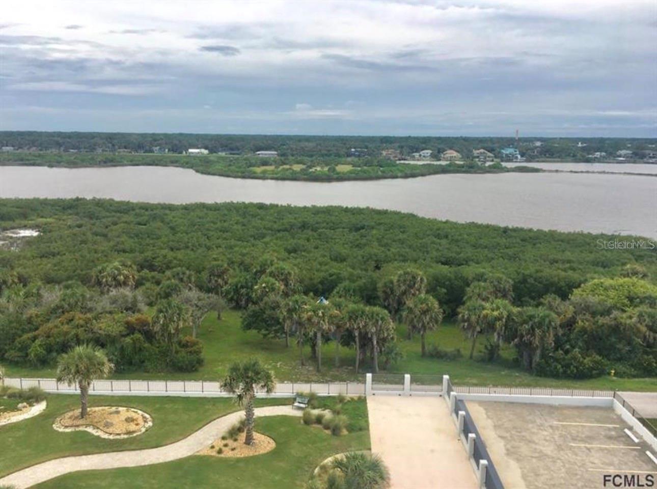 Residential in FLAGLER BEACH 3