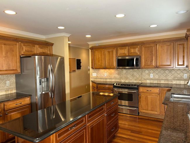 19897 Mapleton Dr, House other with 5 bedrooms, 3 bathrooms and null parking in Macomb MI | Image 16