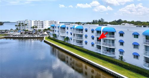 203b-6122 River Run Dr, Sebastian, FL, 32958-4779 | Card Image