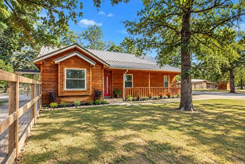 6 Pinedale Subdivision Rd, Huntsville, TX, 77320-1493 | Card Image
