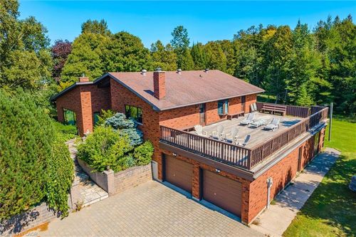 74 Miramichi Bay Rd, Port Elgin, ON, N0H2C6 | Card Image