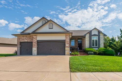 1050 N Beau Jardin St, Derby, KS, 67037-7317 | Card Image