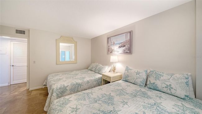 APT-805 - 19 Whispering Sands Dr, Condo with 2 bedrooms, 2 bathrooms and null parking in Siesta Key FL | Image 27