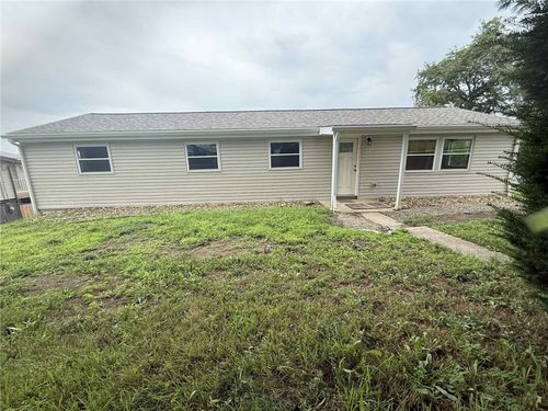 909 1st St, New Salem, PA, 15468 | Card Image