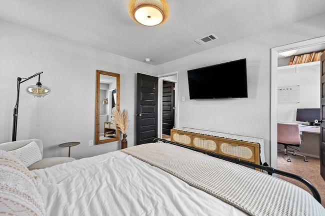 244 Fabion St, House other with 2 bedrooms, 3 bathrooms and 4 parking in Kyle TX | Image 16