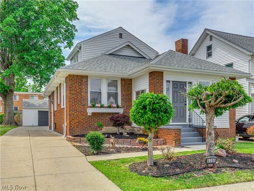 4084 W 50th St, Cleveland, OH, 44144-1802 | Card Image