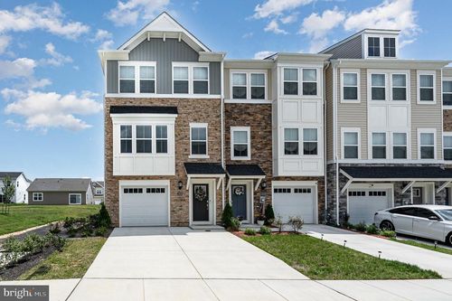 11056 Corvin Pl, WHITE PLAINS, MD, 20695-4302 | Card Image