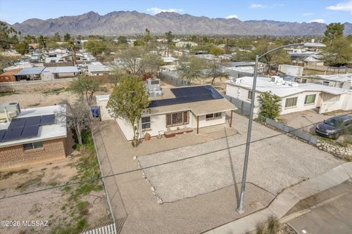 3945 E Glenn Street, Tucson, AZ, 85712 | Card Image