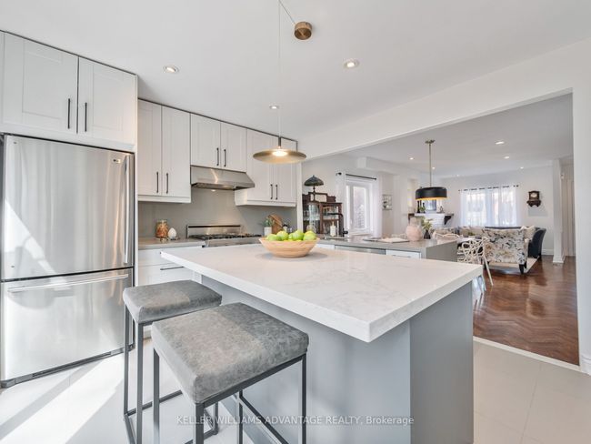42 Normandy Blvd, House other with 3 bedrooms, 2 bathrooms and 1 parking in Toronto ON | Image 14