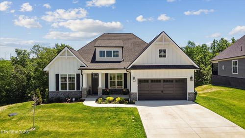 247 Bittersweet Ln, Lenoir City, TN, 37771-2162 | Card Image