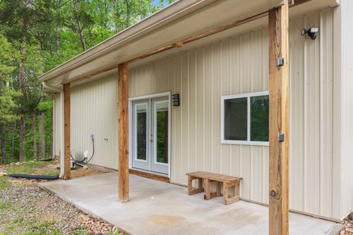 80 Whippoorwill Ln, Decaturville, TN, 38329-4819 | Card Image